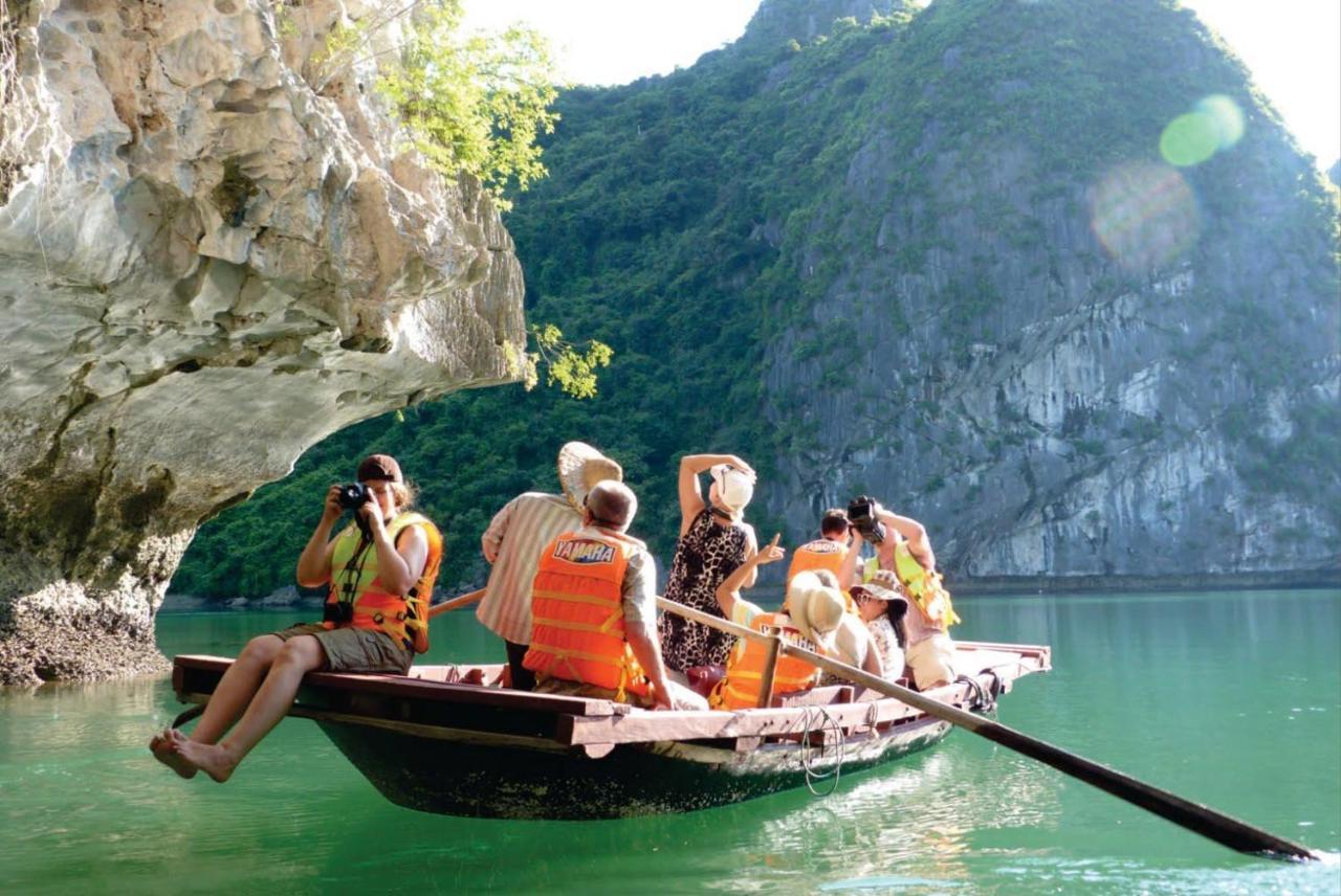 Charm Boutique Cruise Ha Long Exterior foto
